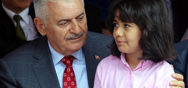 AK Parti Genel Başkanvekili Yıldırım, Amasya'da anaokulu açılışına katıldı: