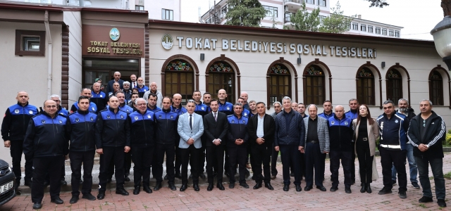 Başkan Yazıcıoğlu, Zabıta Müdürlüğü personeli bir araya geldi.