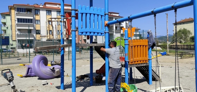 Begonya Parkı'nda Bakım Ve Onarım Çalışmaları Gerçekleştirildi