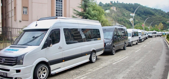 Giresun Belediyesi Trafik Zabıta Ekiplerinden Okul Servislerine Denetim