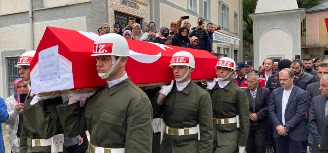 Giresun'da devrilen otomobildeki Kıbrıs gazisi hayatını kaybetti