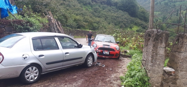 Giresun'da trafik kazaları: 4 yaralı