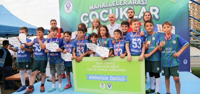 Mahalleler arası çocuklar futbol turnuvası’’