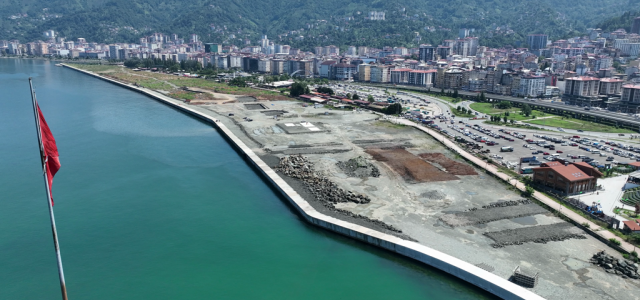 Rize Millet Bahçesi’nde Üst Yapı Çalışmaları Başladı