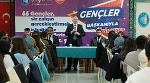 Başkan Aşgın, gençlerle buluştu