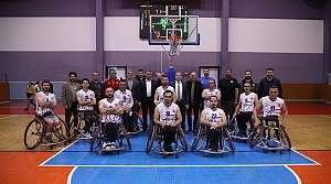 Engelsizler Ordusu Evinde Galip