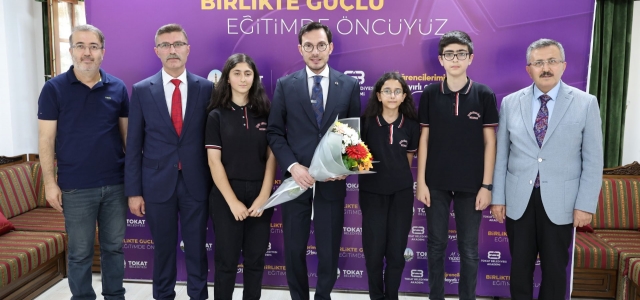 “Tokat Belediyesi Akademi” Açıldı