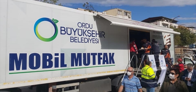 Türkiye İzmir için tek yürek