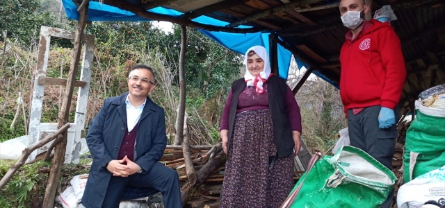 Yaşlı kadının çamaşır makinesi talebini Rize Valisi karşıladı